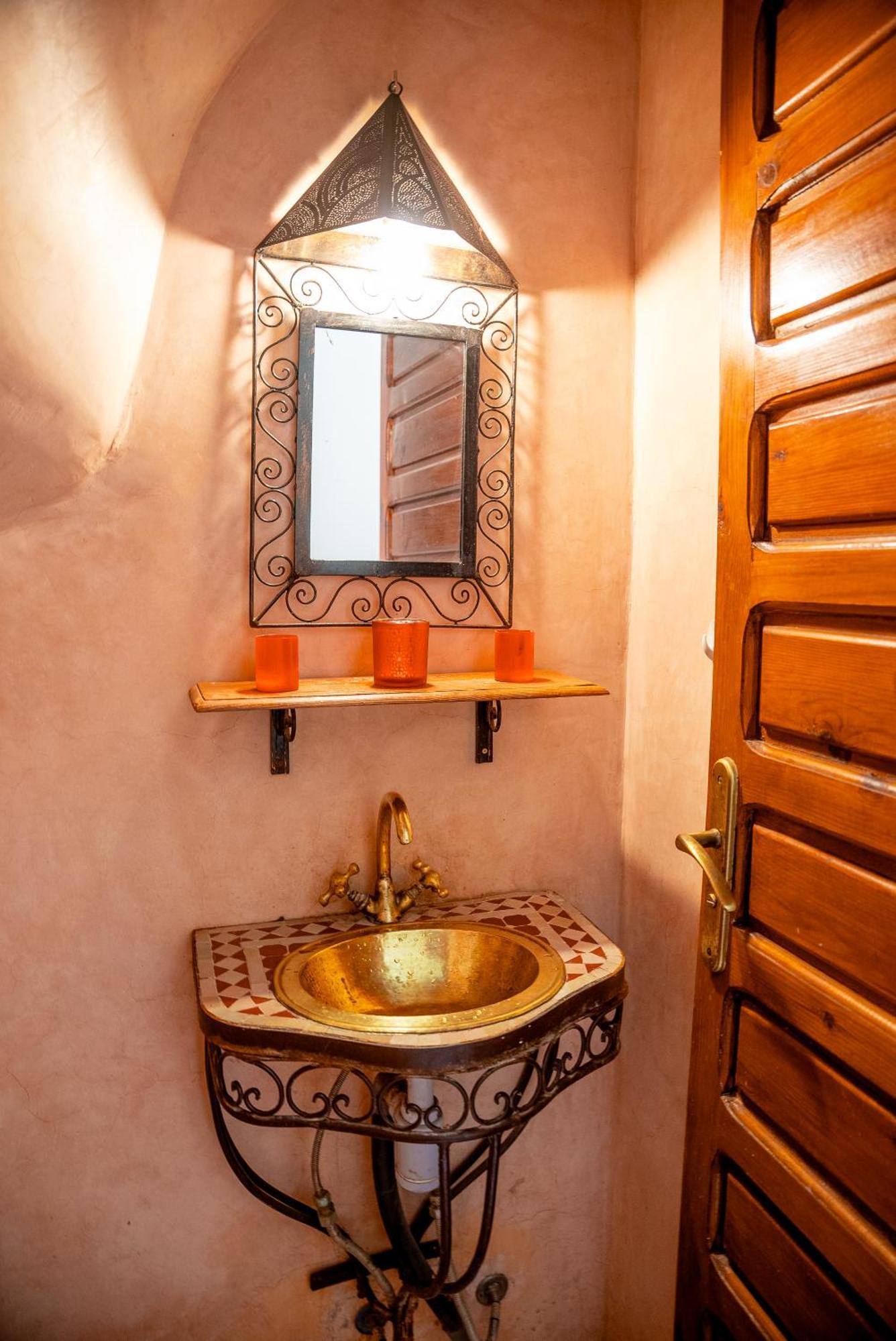 Riad The Moroccans Pool And Terrace Marrakesch Exterior foto
